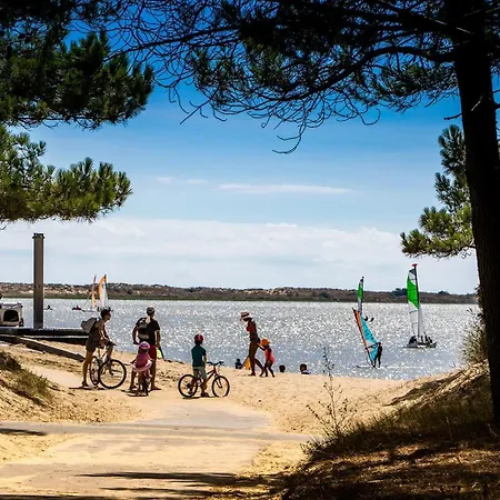 Mobil Confort - 40m2 - 3ch - 2 Sdb - 4 Etoiles - Bonne Anse 56